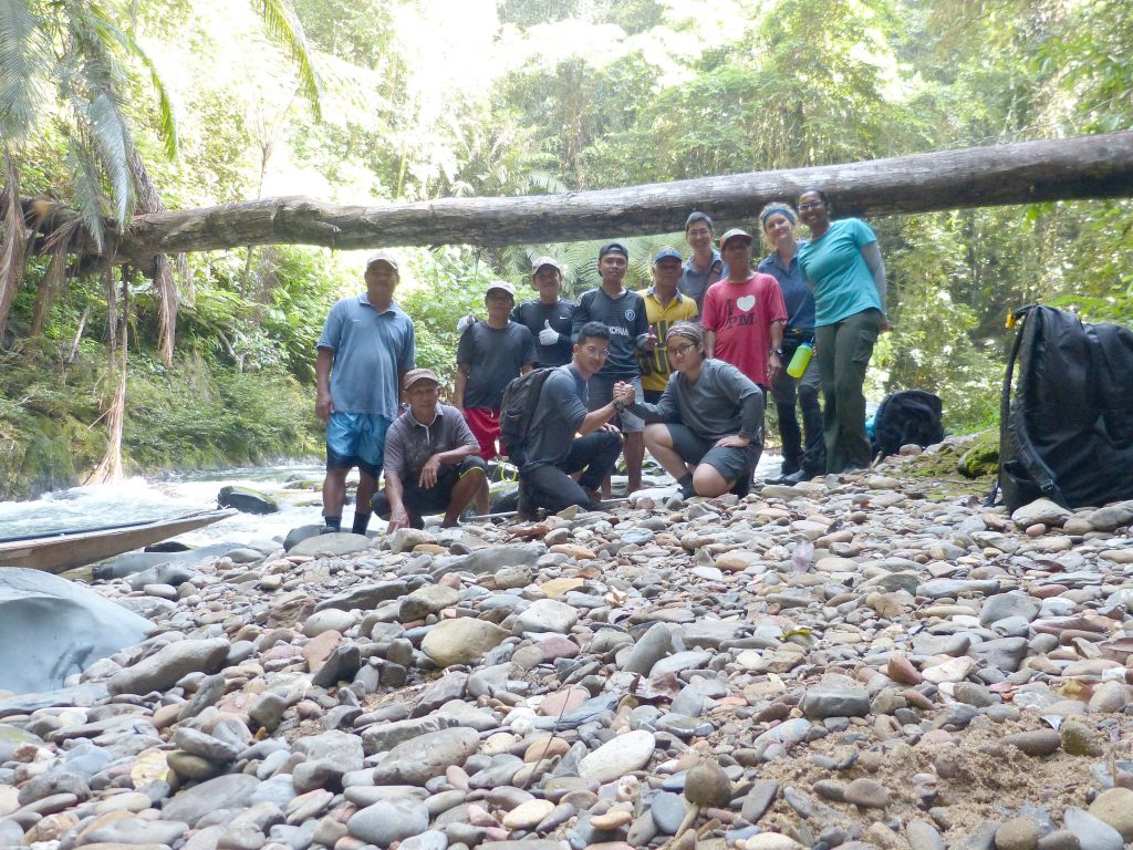 A fond farewell to our friends at Nanga Segerak before departure. Till next time! Photo credit: LKCNHM.