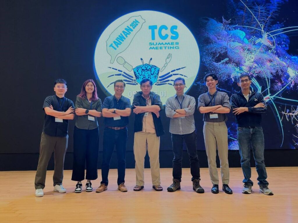 The Singapore contingent at the conference, consisting of scientists from LKCNHM, NUS, and NParks. Left to right: Mr Tan Zhi Wan, Dr Lee Bee Yan, Dr Jose Christopher Mendoza, Prof Peter Ng, Assoc Prof Darren Yeo, Mr Bryan Soh, Dr Daniel Jia Jun Ng.